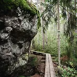 Old Silent Jaktstuga *